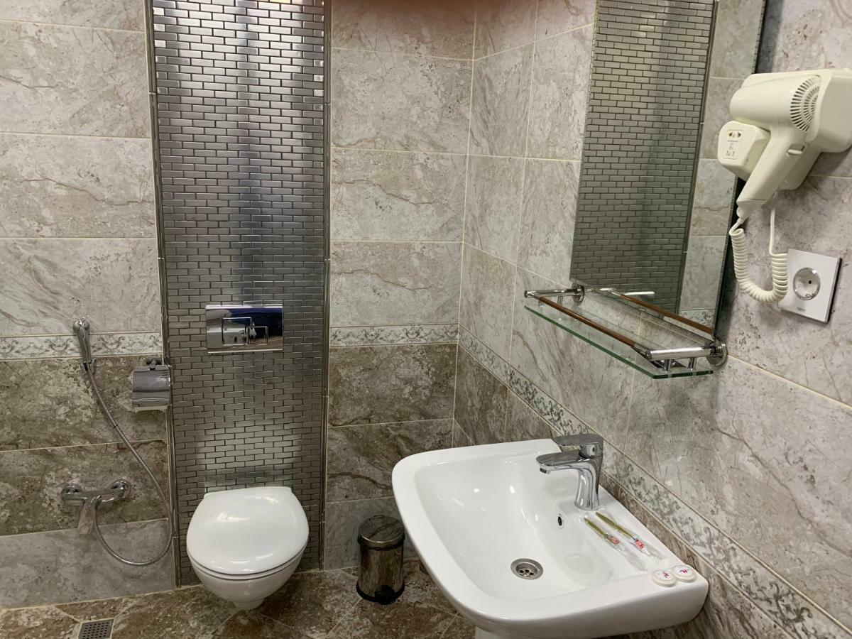 Sahil Park Hotel On Nizami Street Баку Экстерьер фото